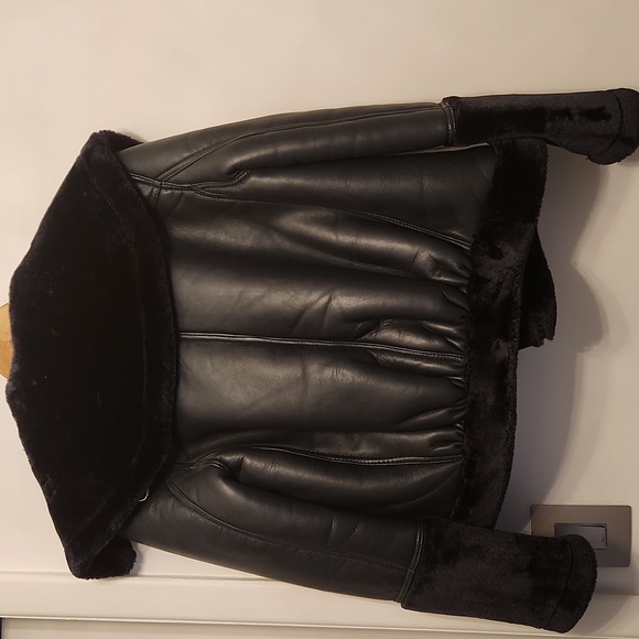 Jacket - Picture 4 of 4